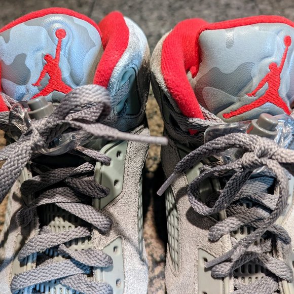 Nike Air Jordan Tennis Shoes - Picture 6 of 6